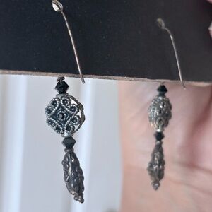 Elegant 925 Silver and Black Dangle Earrings